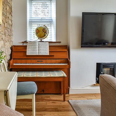 Bathurst Cottage Scarcliffe Екстериор снимка
